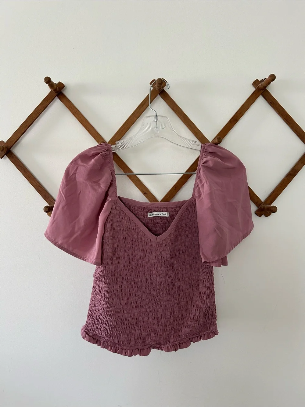 Abercrombie & Fitch Dusty Rose Puff-Sleeve Smocked Top